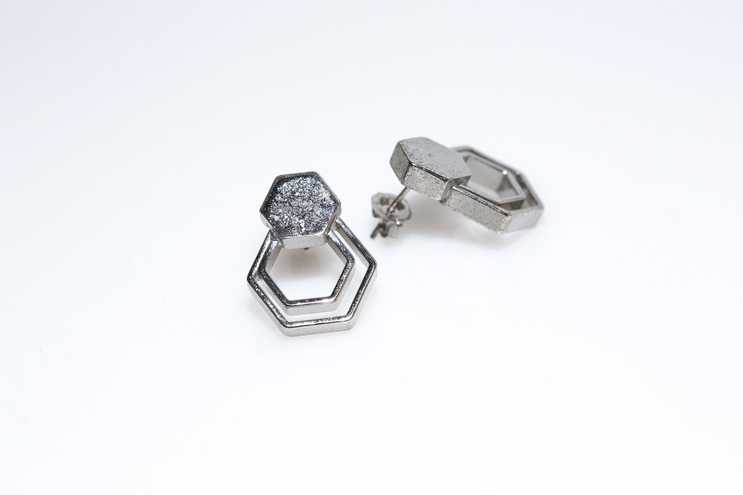 VINTAGE HEXAGON STUDS