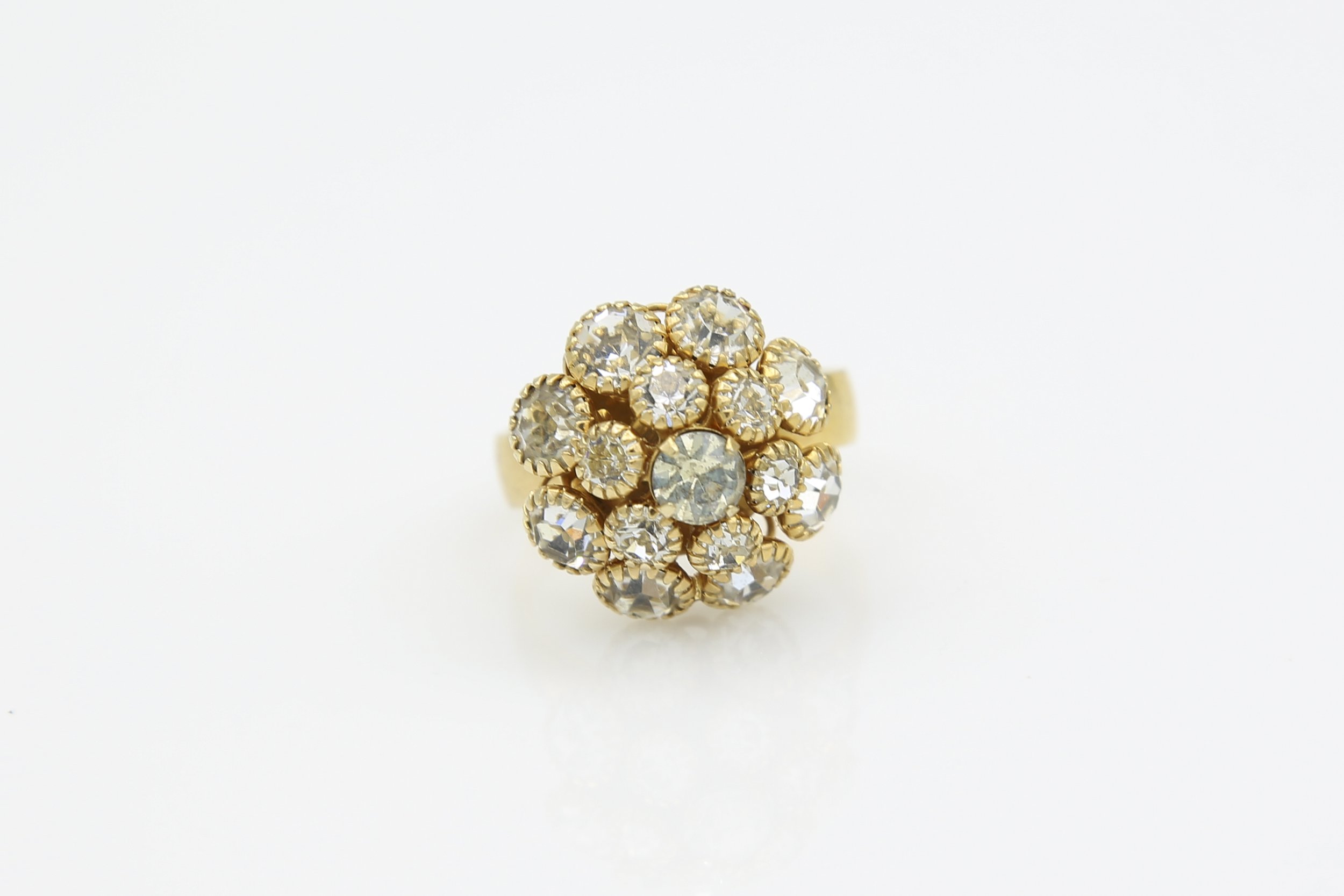 1974 SARAH COVENTRY DAZZLER RING