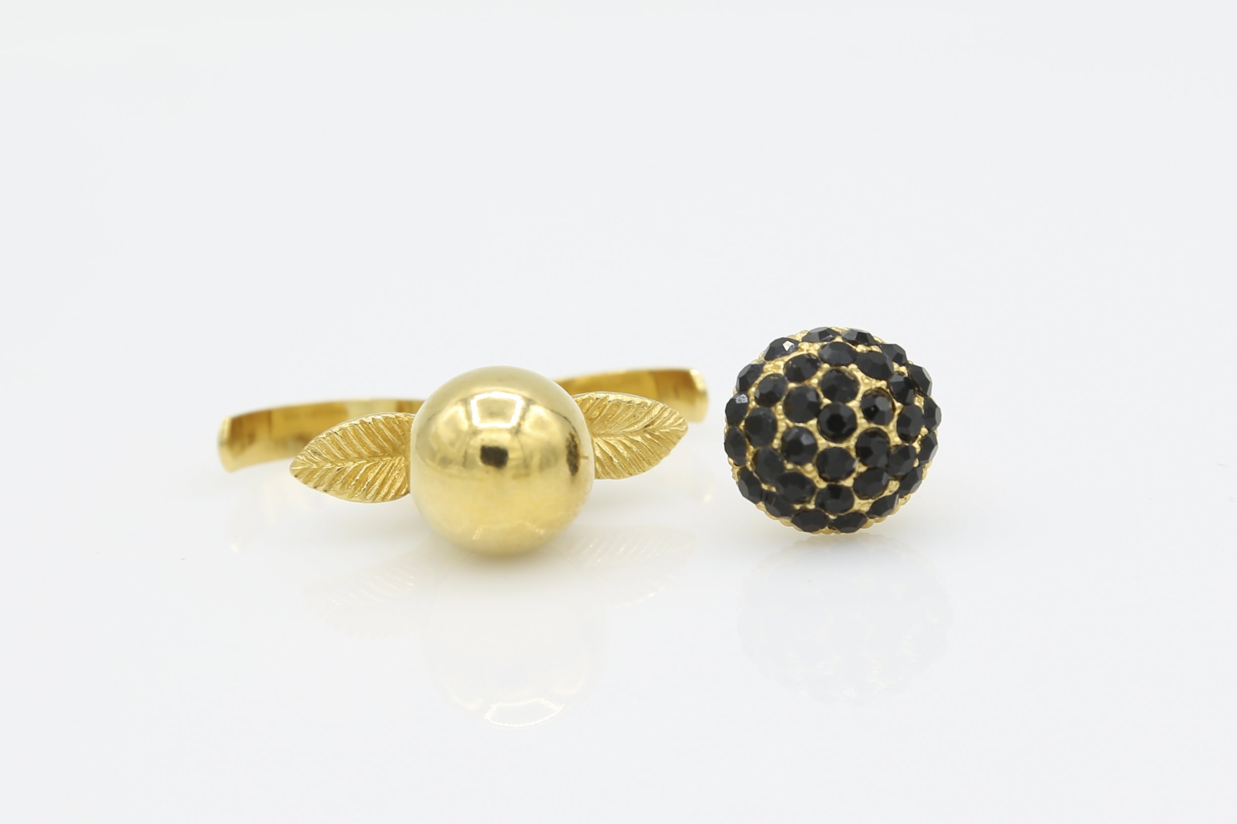 1971 SARAH COVENTRY 3RD DIMENSION RING