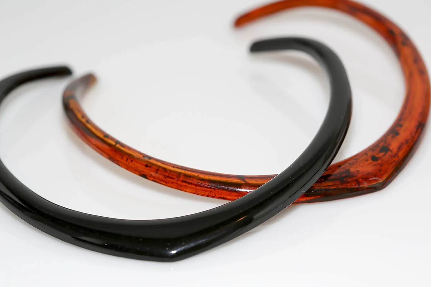 WEST GERMAN WRAP NECKLACE