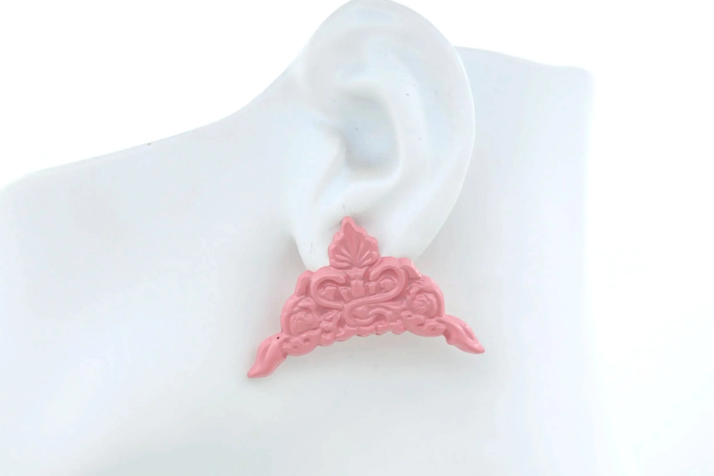 PINK ORNATE FILIGREE EARRINGS