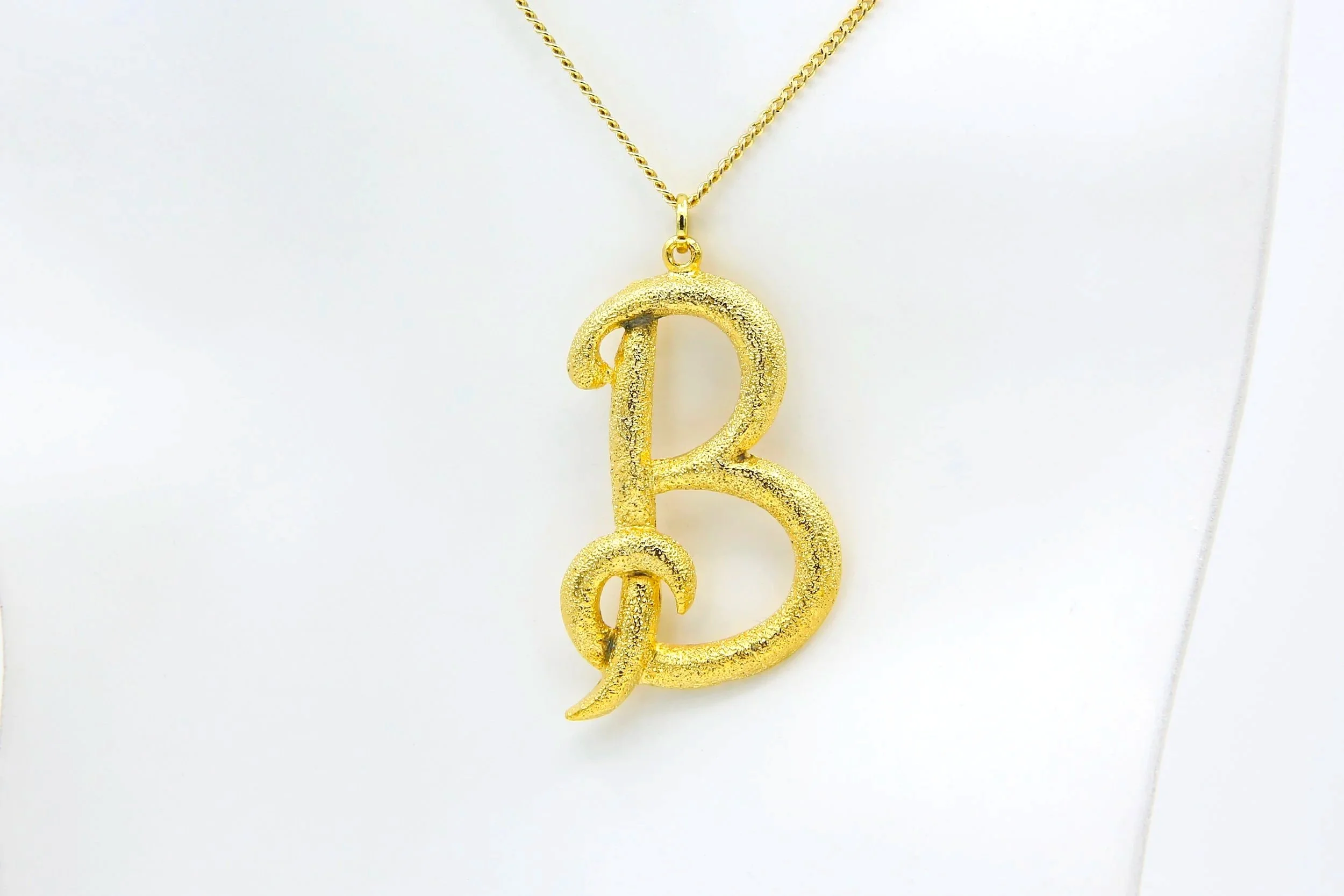 LARGE LETTER B NECKLACE