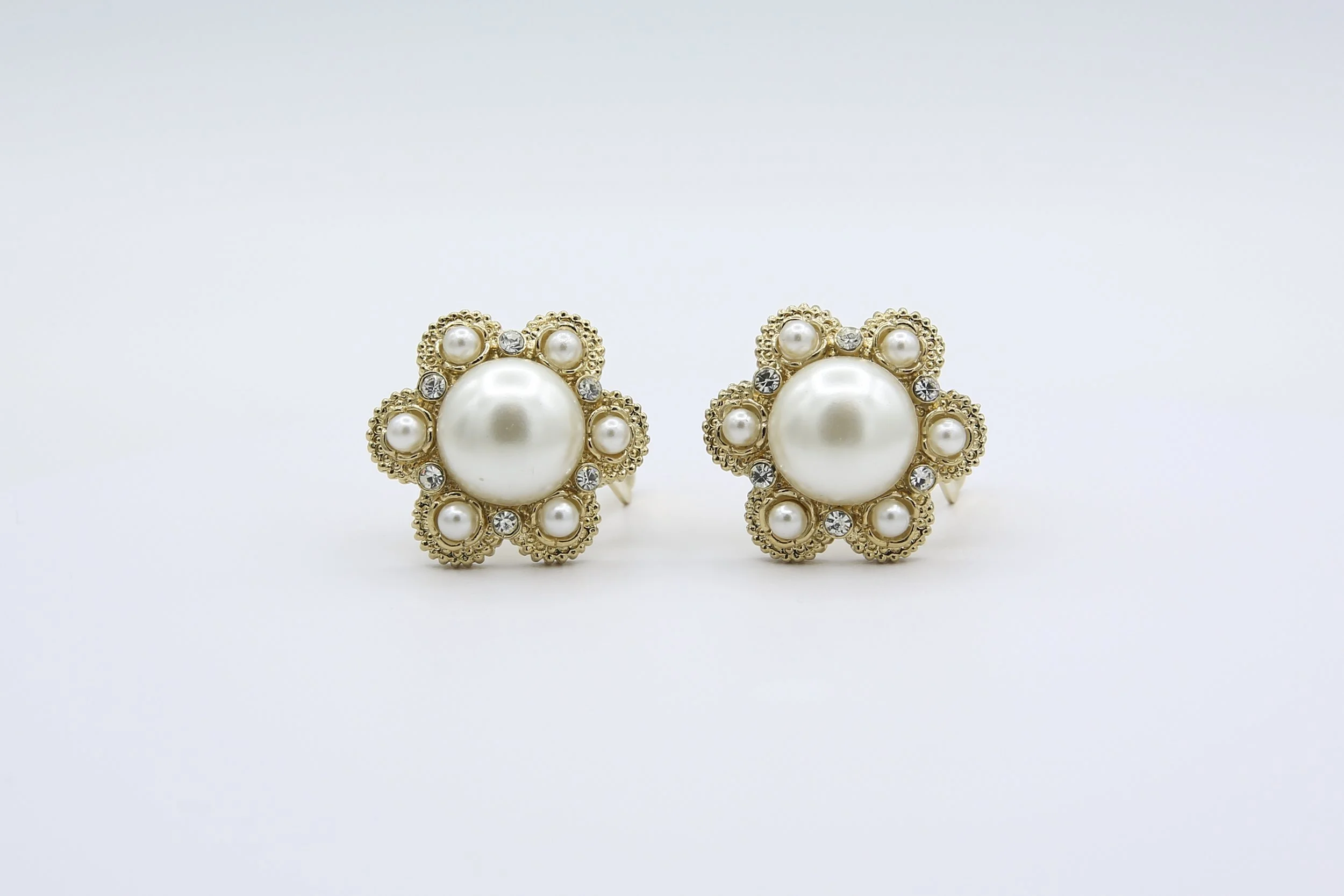 1973 SARAH COVENTRY MOONLIGHT EARRINGS