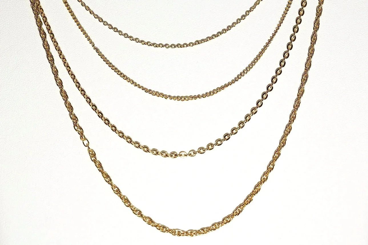 SMALL MULTI-CHAIN NECKLACE