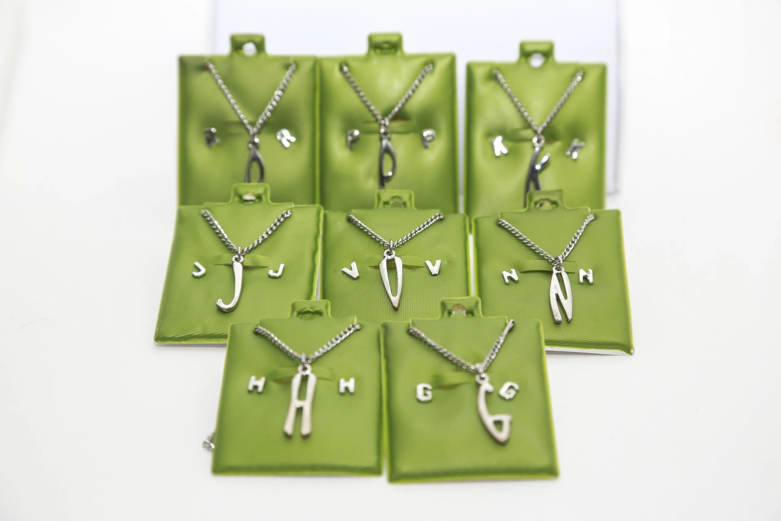 SILVER CARDED INITIAL SET