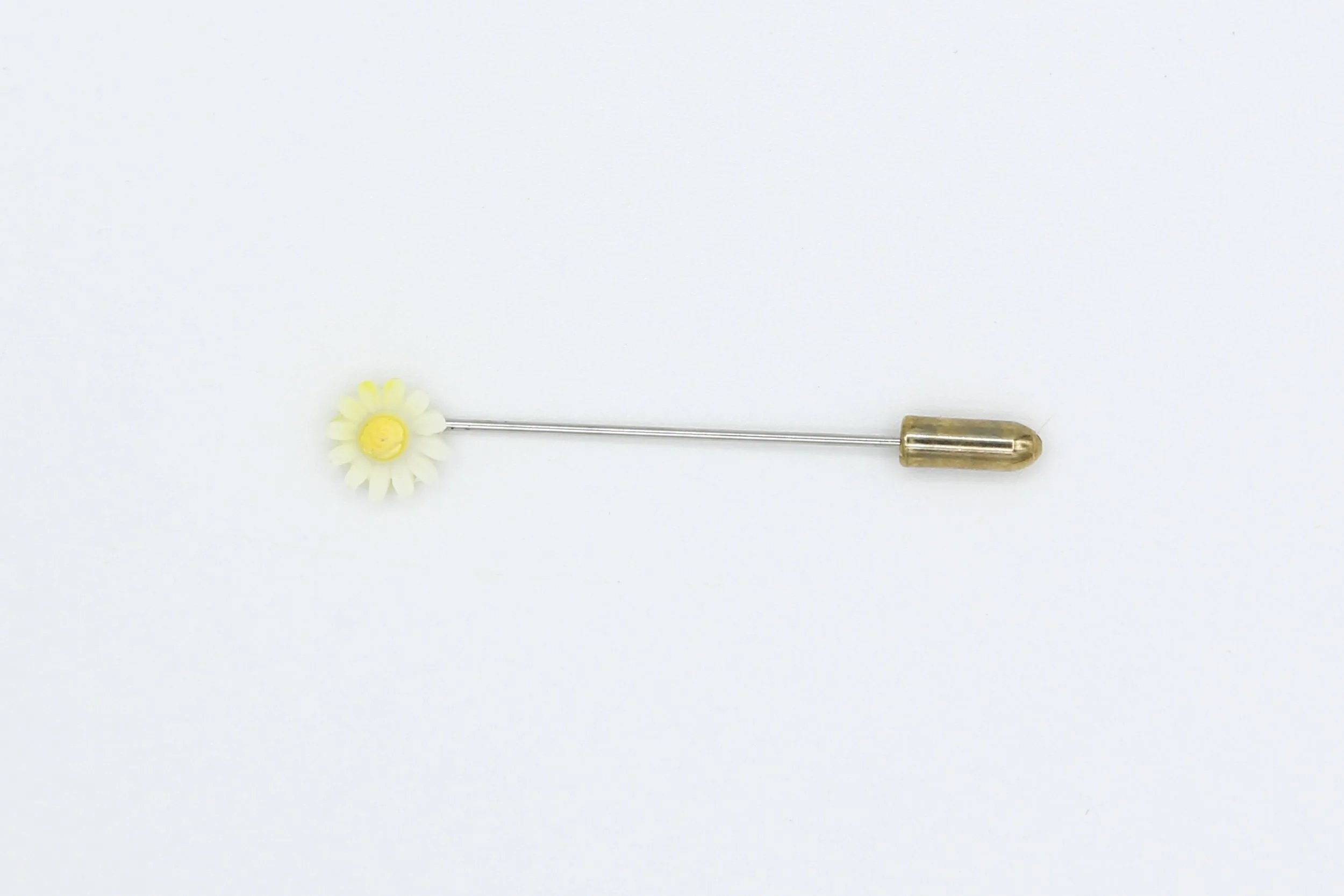 DAINTY FLORAL STICK PIN