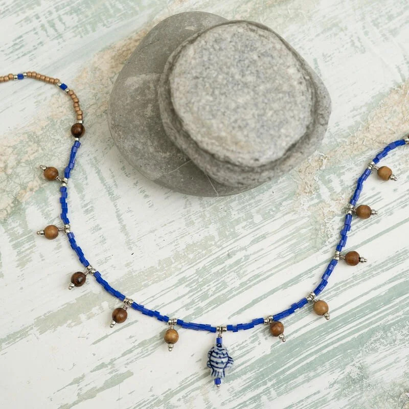 Shark_Alley_Beautiful_Isle_Necklace_Sant_Elm_II_b_grande.jpg