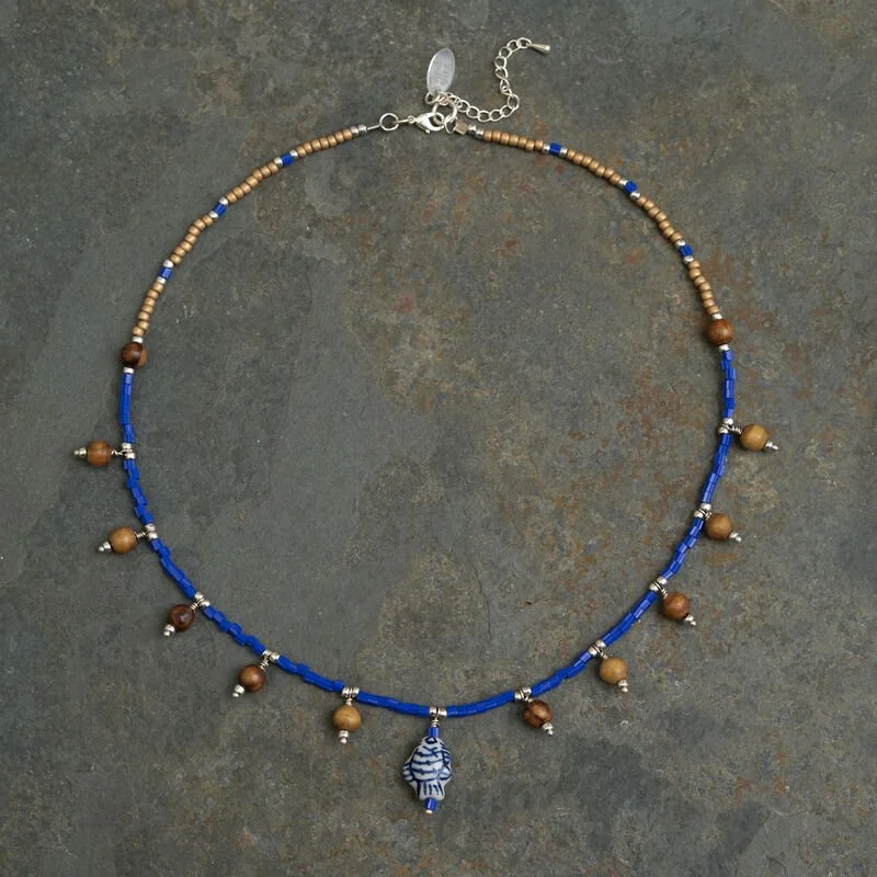 Shark_Alley_Beautiful_Isle_Necklace_Sant_Elm_II_c_grande.jpg