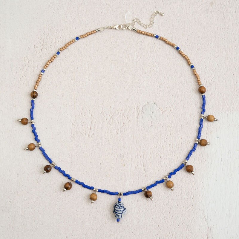 Shark_Alley_Beautiful_Isle_Necklace_Sant_Elm_II_d_grande.jpg