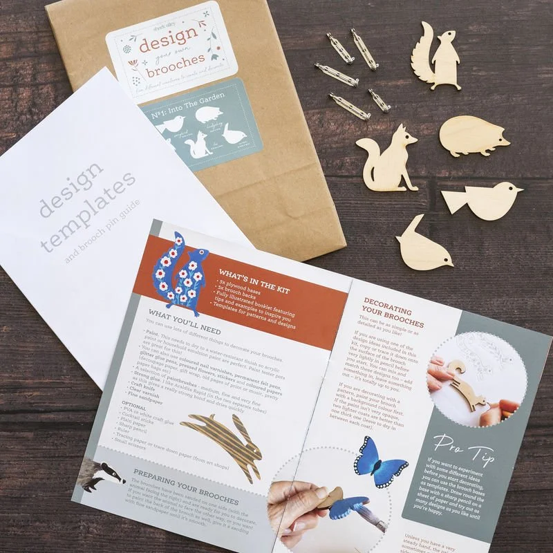 Garden_Brooch_Kit_Contents_Crop_grande.jpg