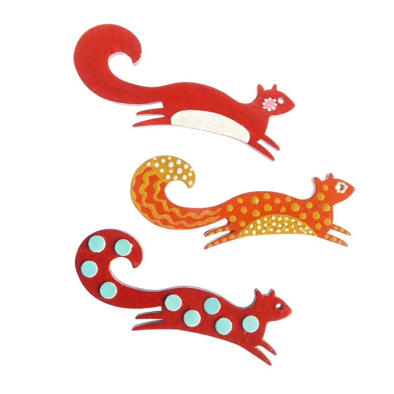 Shark_Alley_Design_Your_Own_Brooch_Down_To_The_Woods_i_grande.jpg