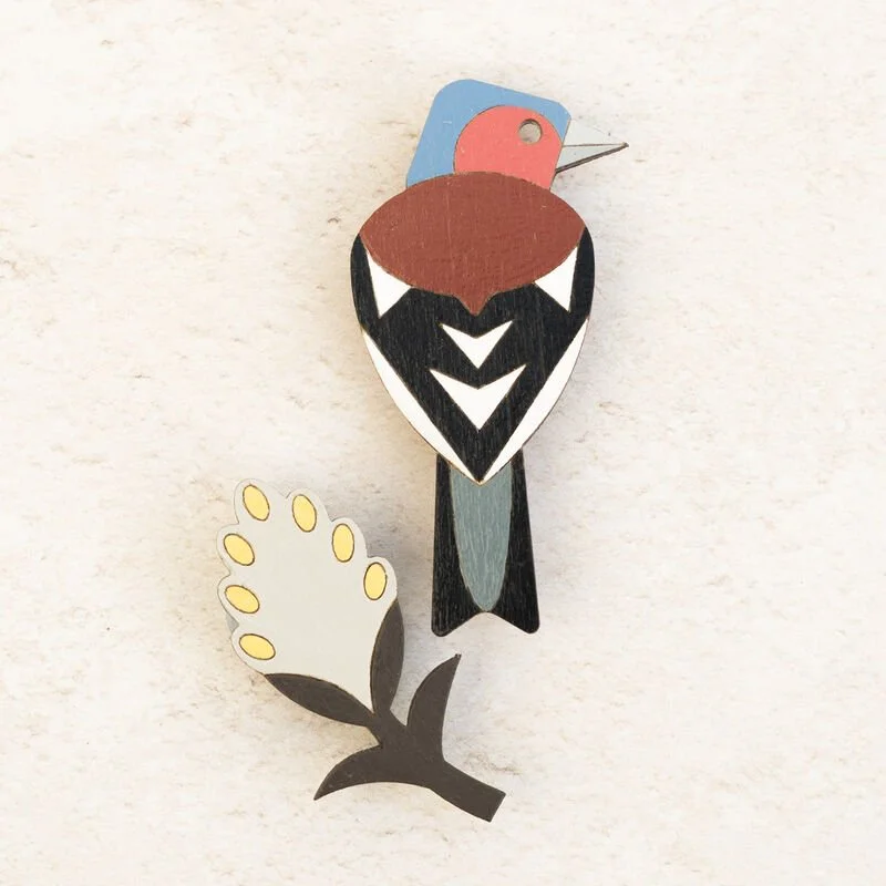 Shark_Alley_Chaffinch_Brooch_12_grande.jpg