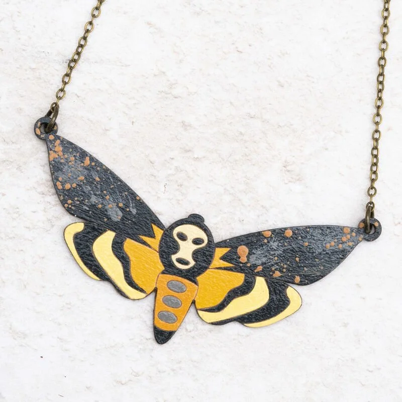 Shark_Alley_Death_s_Head_Hawk_Moth_Necklace_8_grande.jpg