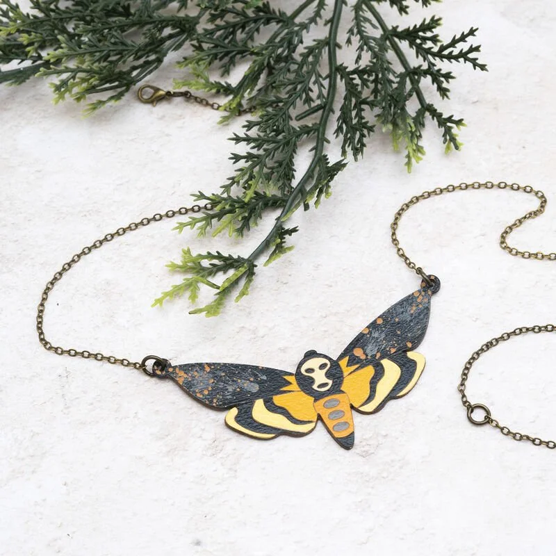 Shark_Alley_Death_s_Head_Hawk_Moth_Necklace_4_grande.jpg