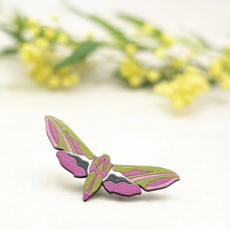 Shark_Alley_Elephant_Hawk_Moth_Brooch_1_grande.jpg