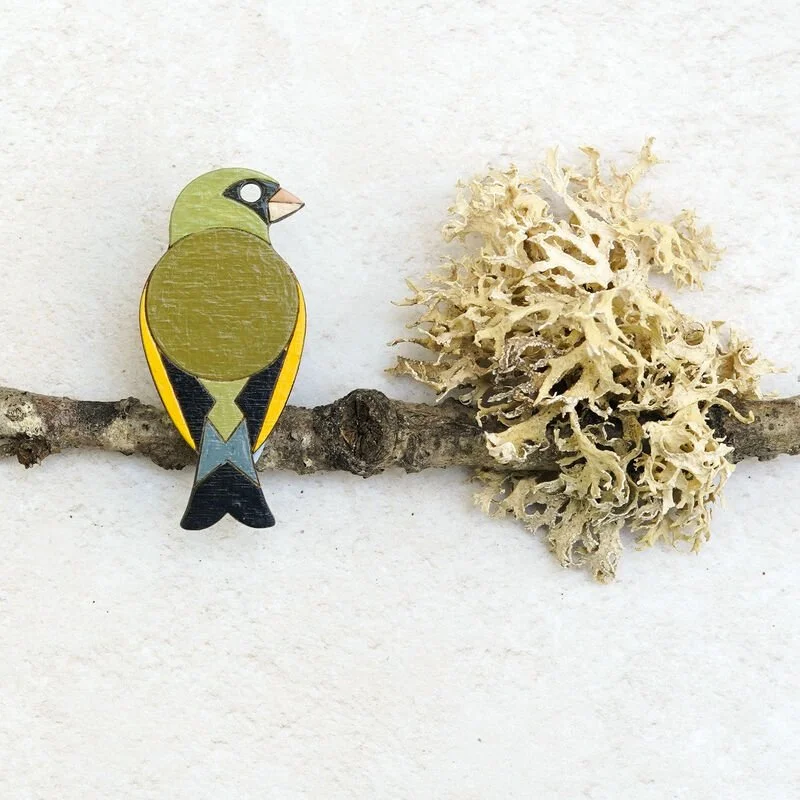 Shark_Alley_Greenfinch_Brooch_grande.jpg