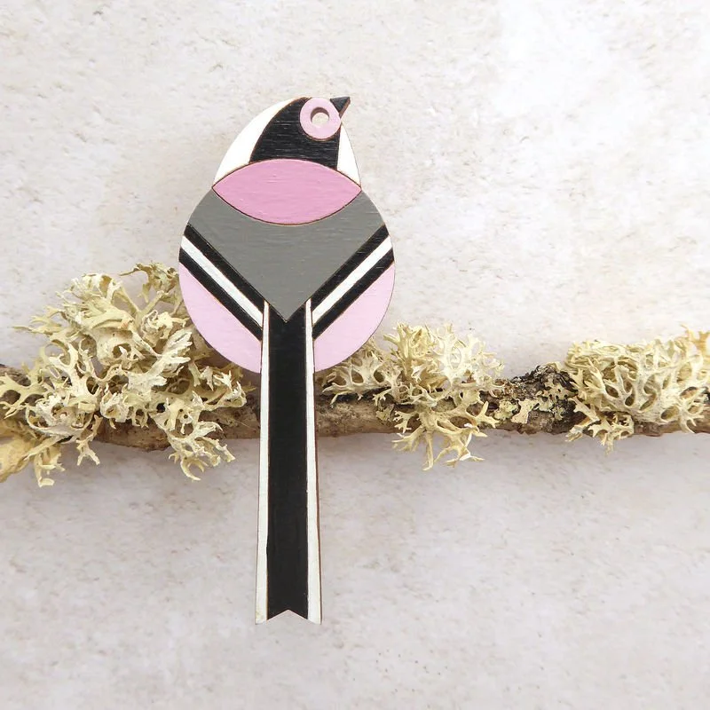 Shark_Alley_Long_Tailed_Tit_Brooch_i_grande.jpg