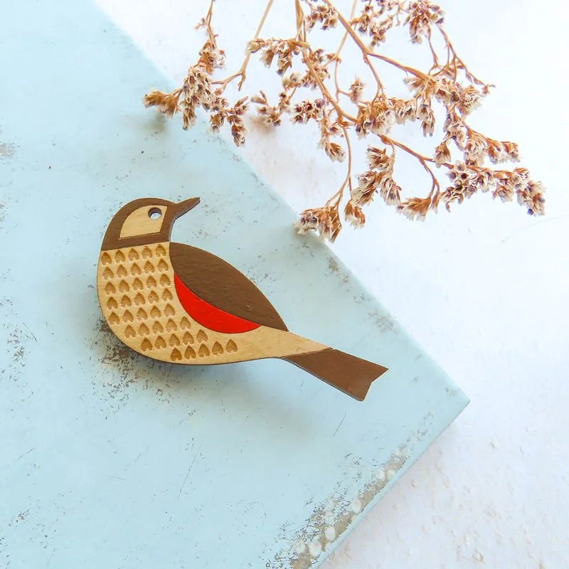 Shark_Alley_Redwing_Hand_Painted_Brooch_b_grande.jpg