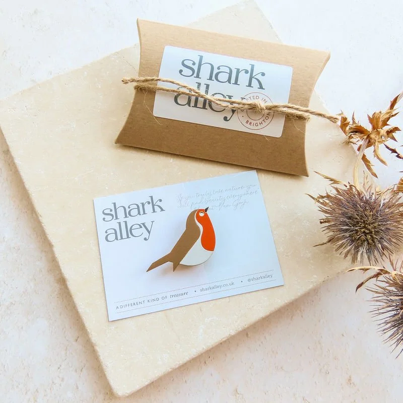 Shark_Alley_Hand_Painted_Robin_Brooch_e_grande.jpg