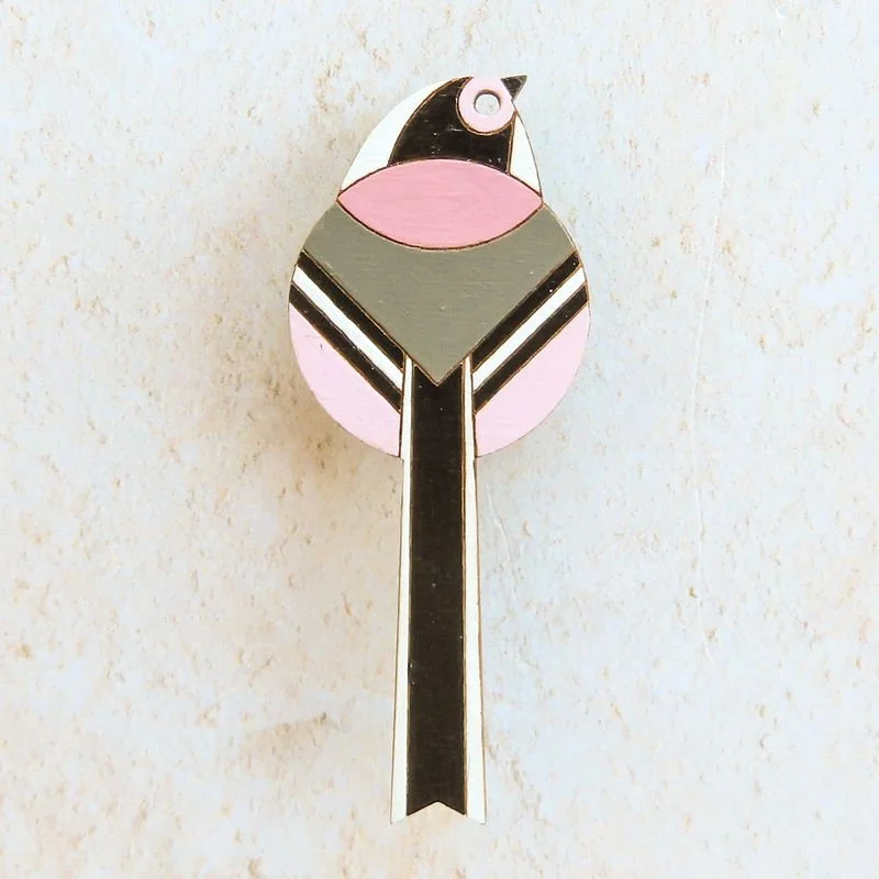 Shark_Alley_Small_Long_Tailed_Tit_Brooch_c_grande.jpg