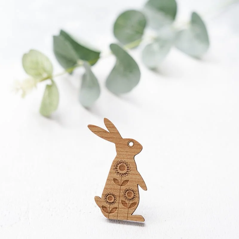 Shark_Alley_Standing_Rabbit_Brooch_grande.jpg