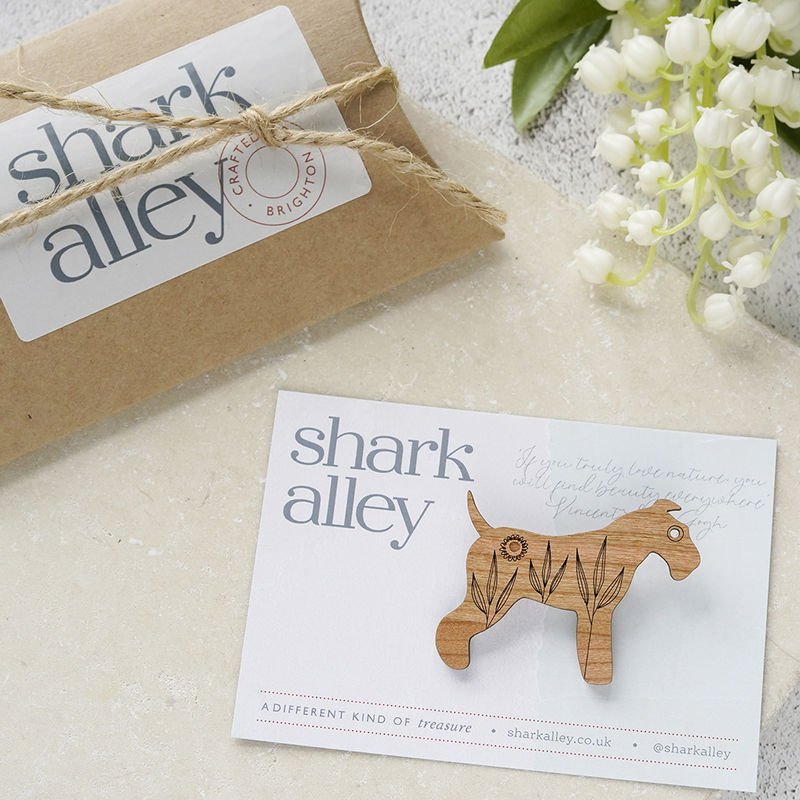 Shark_Alley_Terrier_Brooch_grande.jpg