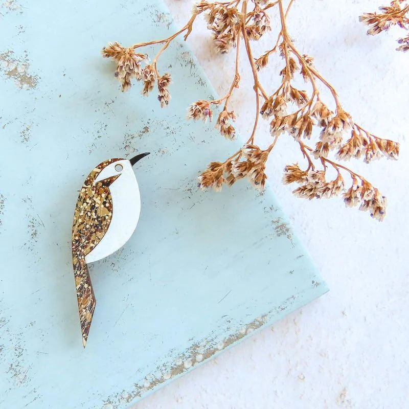 Shark_Alley_Hand_Painted_Treecreeper_Brooch_f_grande.jpg