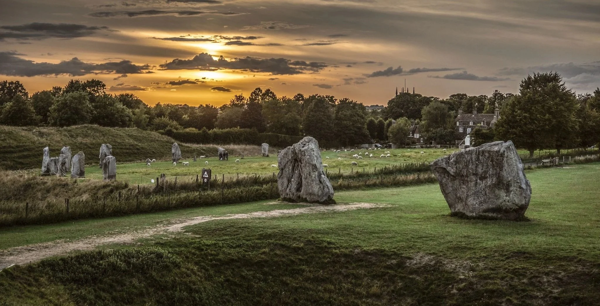 Avebury 