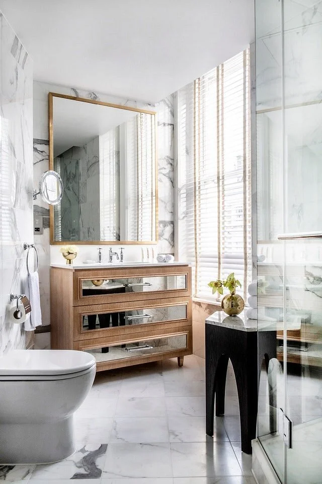 studio-suite-bathroom.jpg