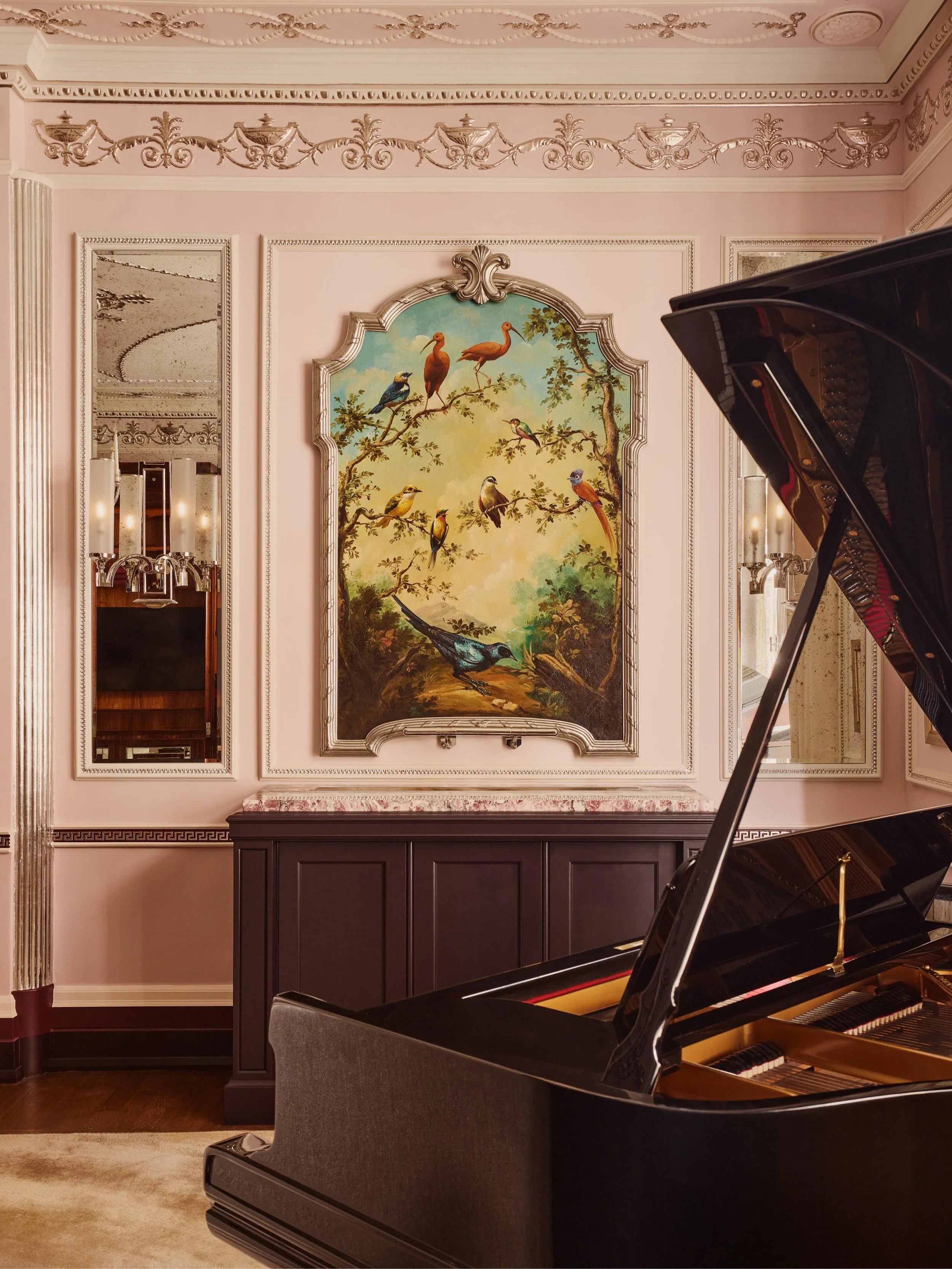 Sutherland Suite
