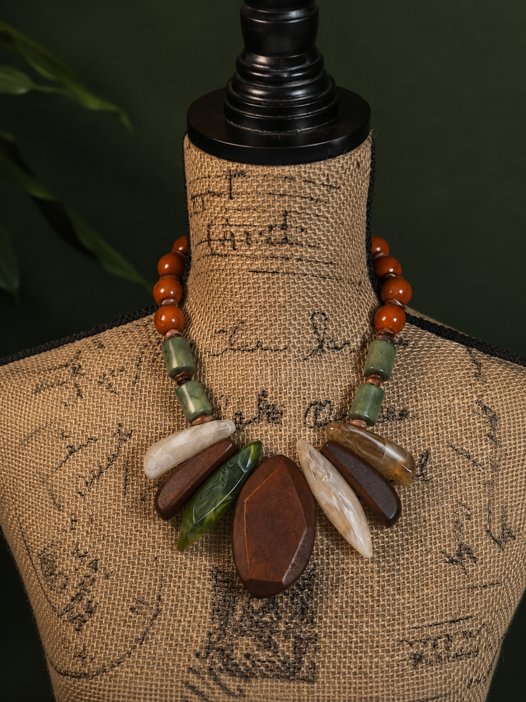 la palma necklace 2.png