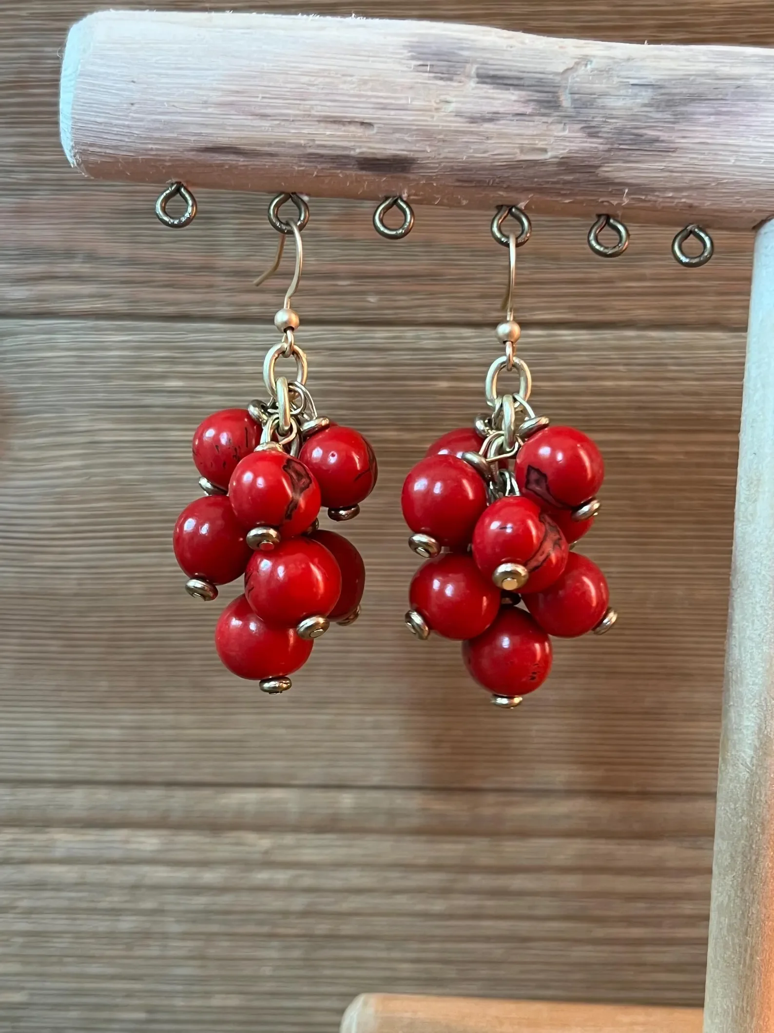 capri earrings red.webp