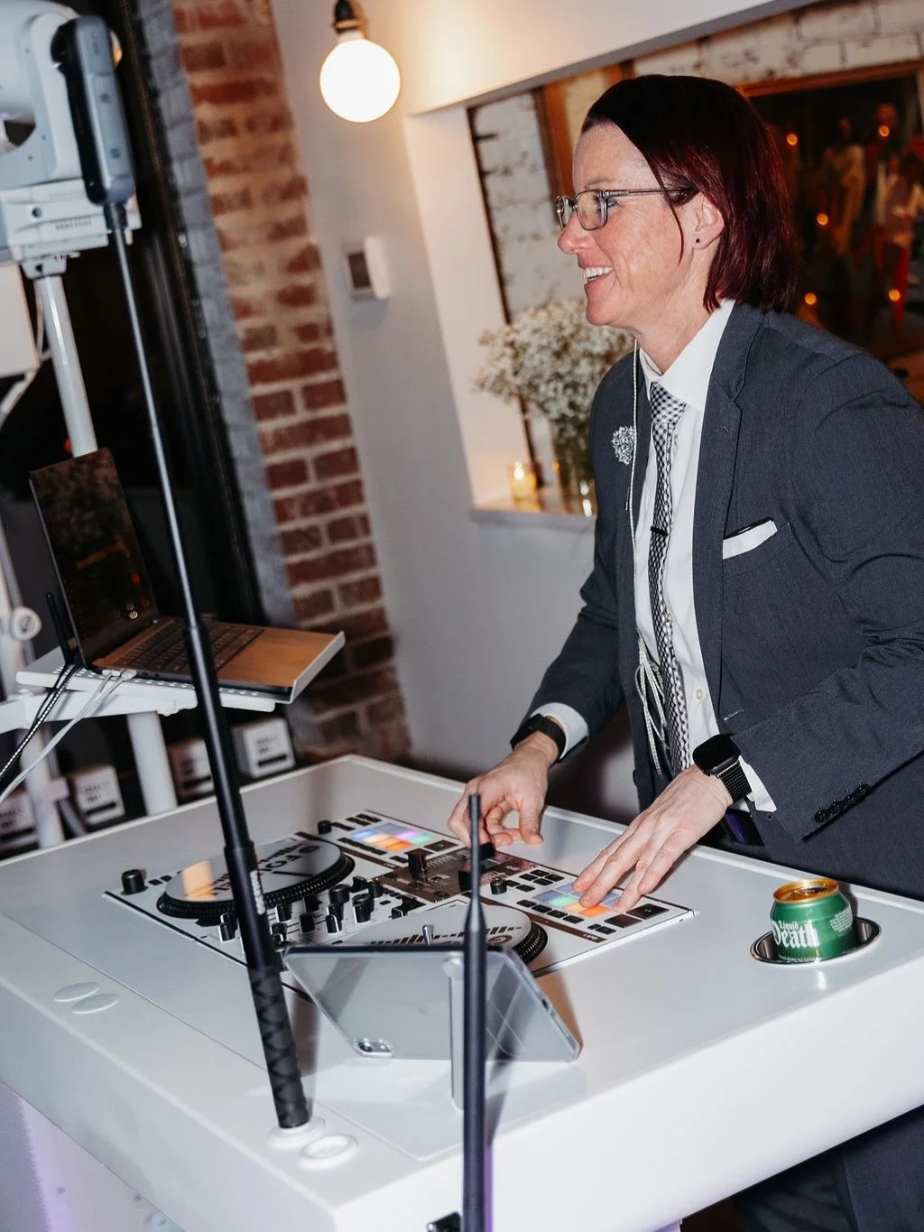 New look, same packed dance floors ✨🎧. One of the best parts of the wedding industry? The talented vendors  you get to call friends. 🥂 I asked Rebecca Nicole to help me give my brand a fresh look, and she captured the vibe better than I could have 