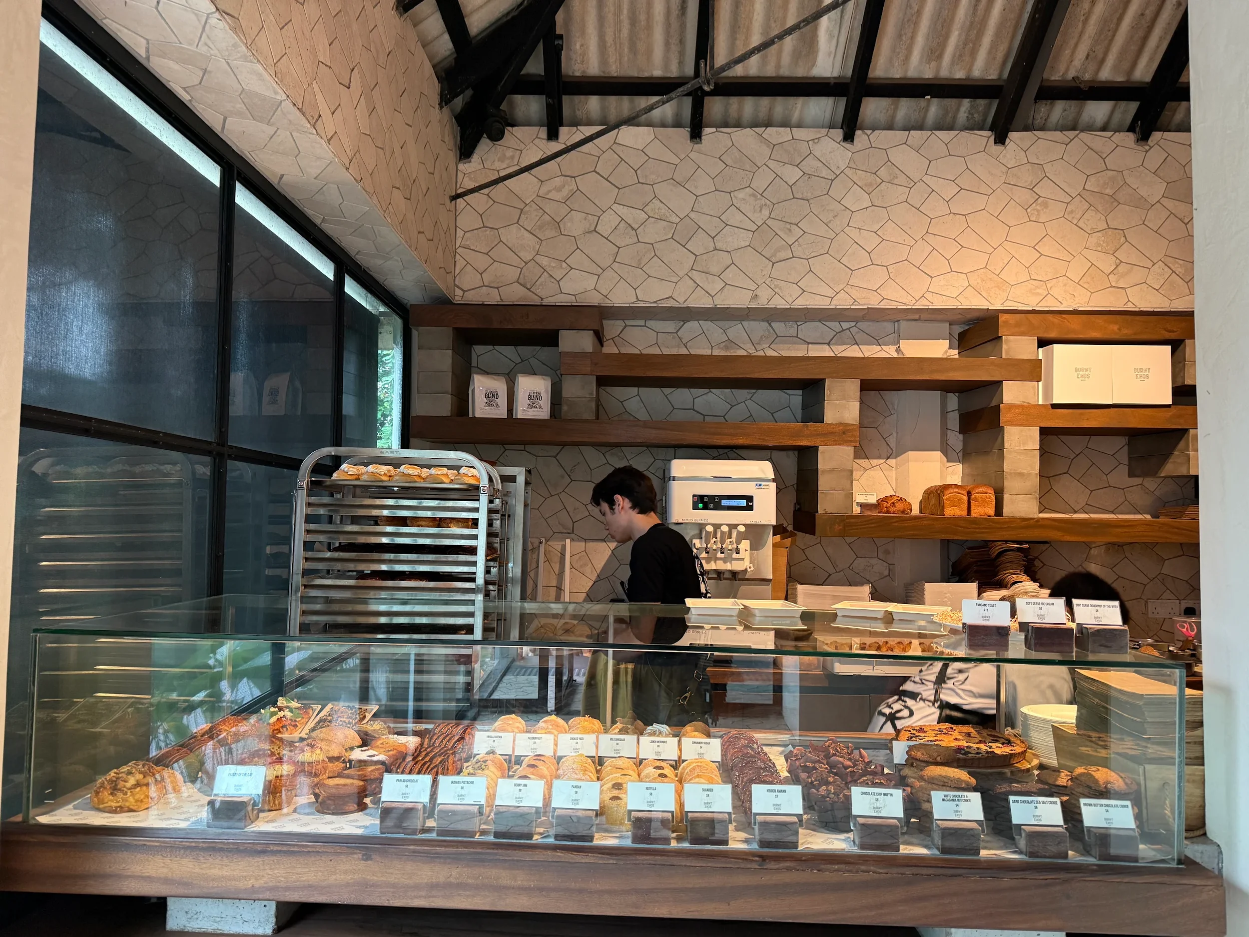 burnt-ends-bakery-patisserie-the-cuisine-journal-2.webp