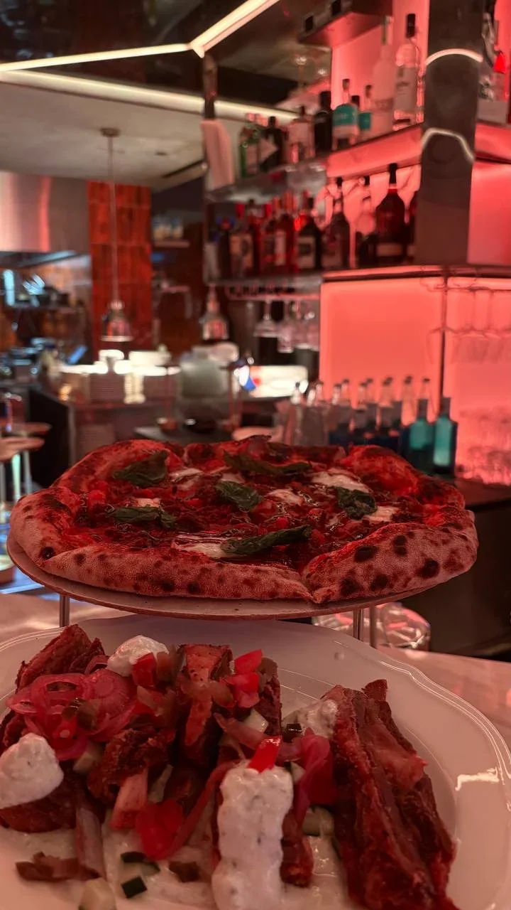 IL CLAY Singapore: Ciro Sorrentino’s Neapolitan Pizza Meets the Clarke Quay Night