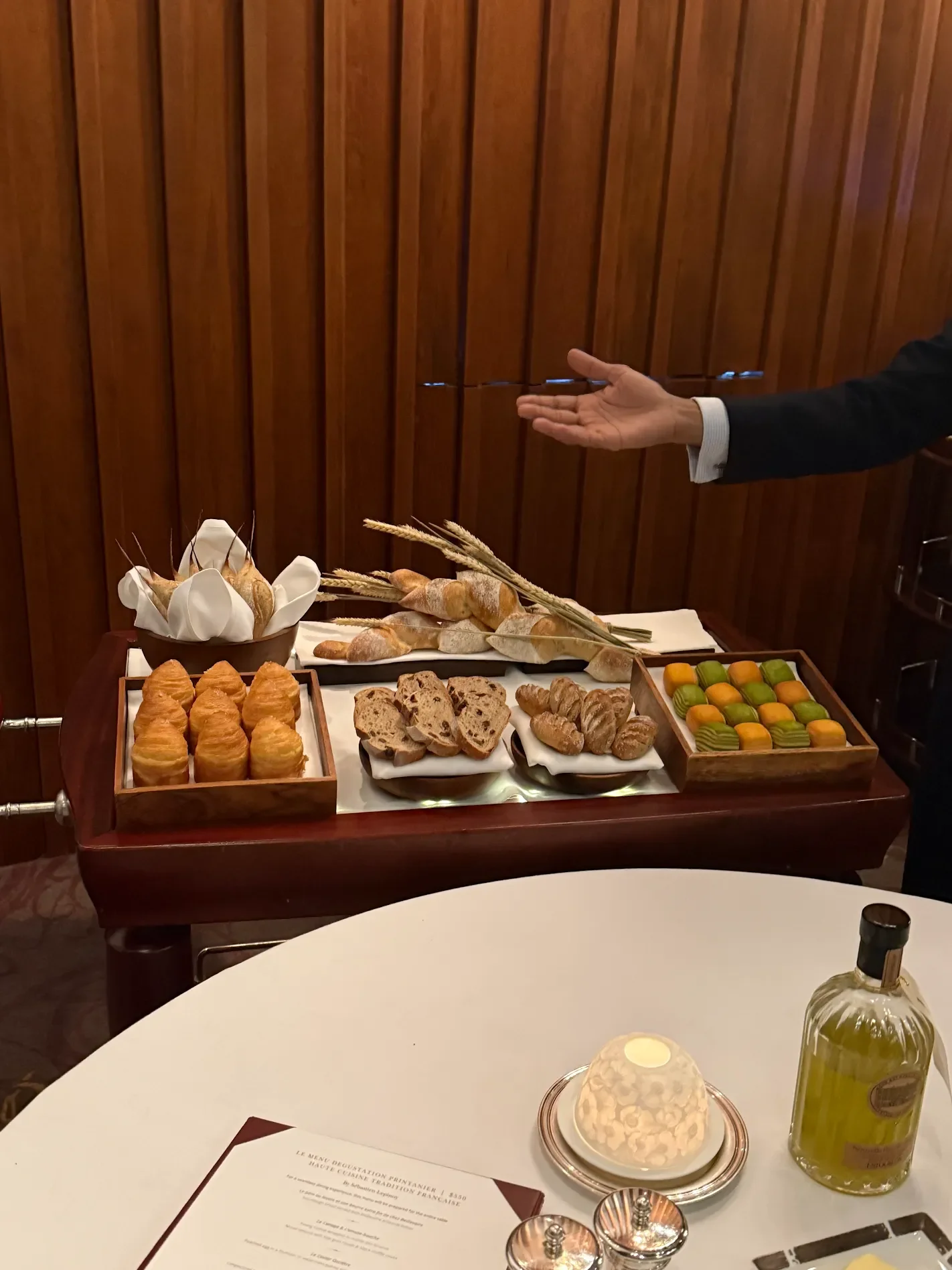 les-amis-restaurant-the-cuisine-journal-3.webp