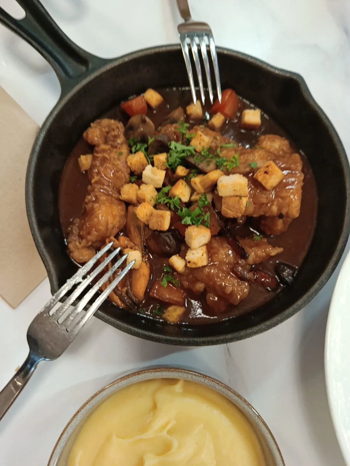 La-Table-d’Emma-Singapore-restaurant-the-cuisine-journal-1.webp