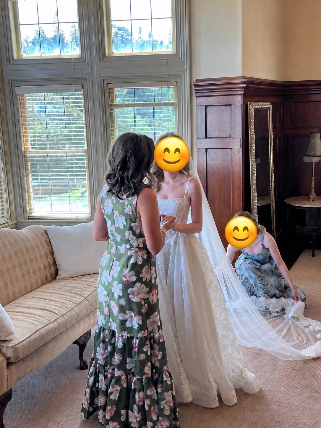 In all my years of weddings, I&rsquo;ve had three sewing emergencies. These are two I happened to document.

At one of these weddings, the bride&rsquo;s mom arrived with a broken zipper just before the ceremony, so I stitched her dress closed. She ke