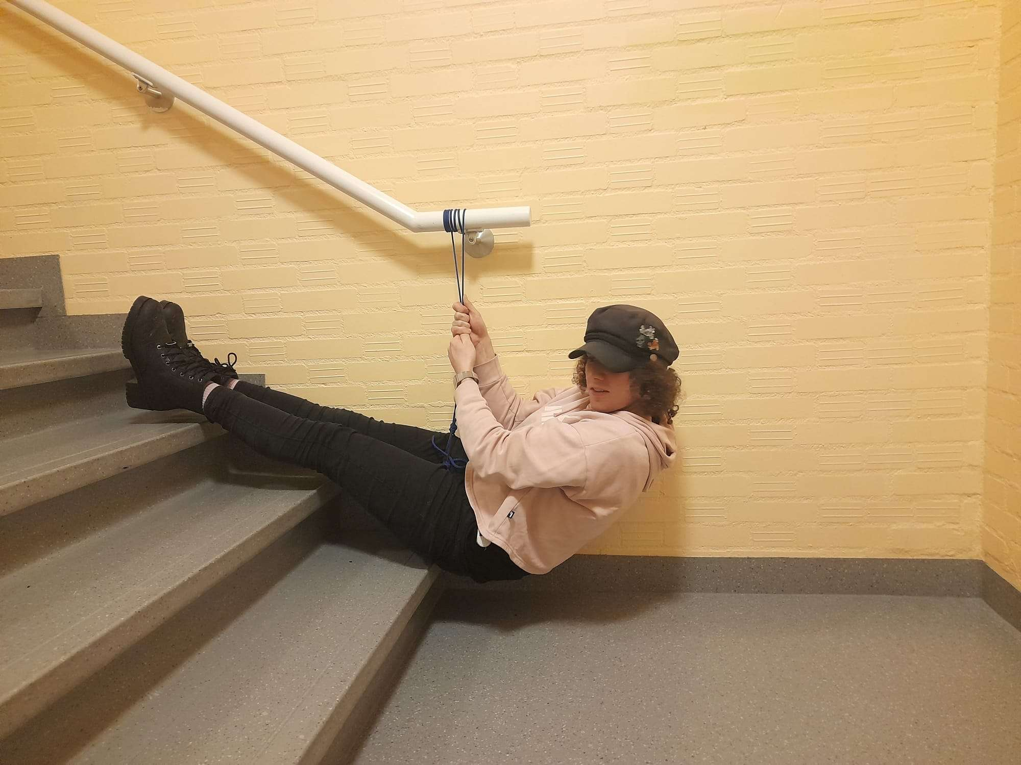 Lightweight sitting object