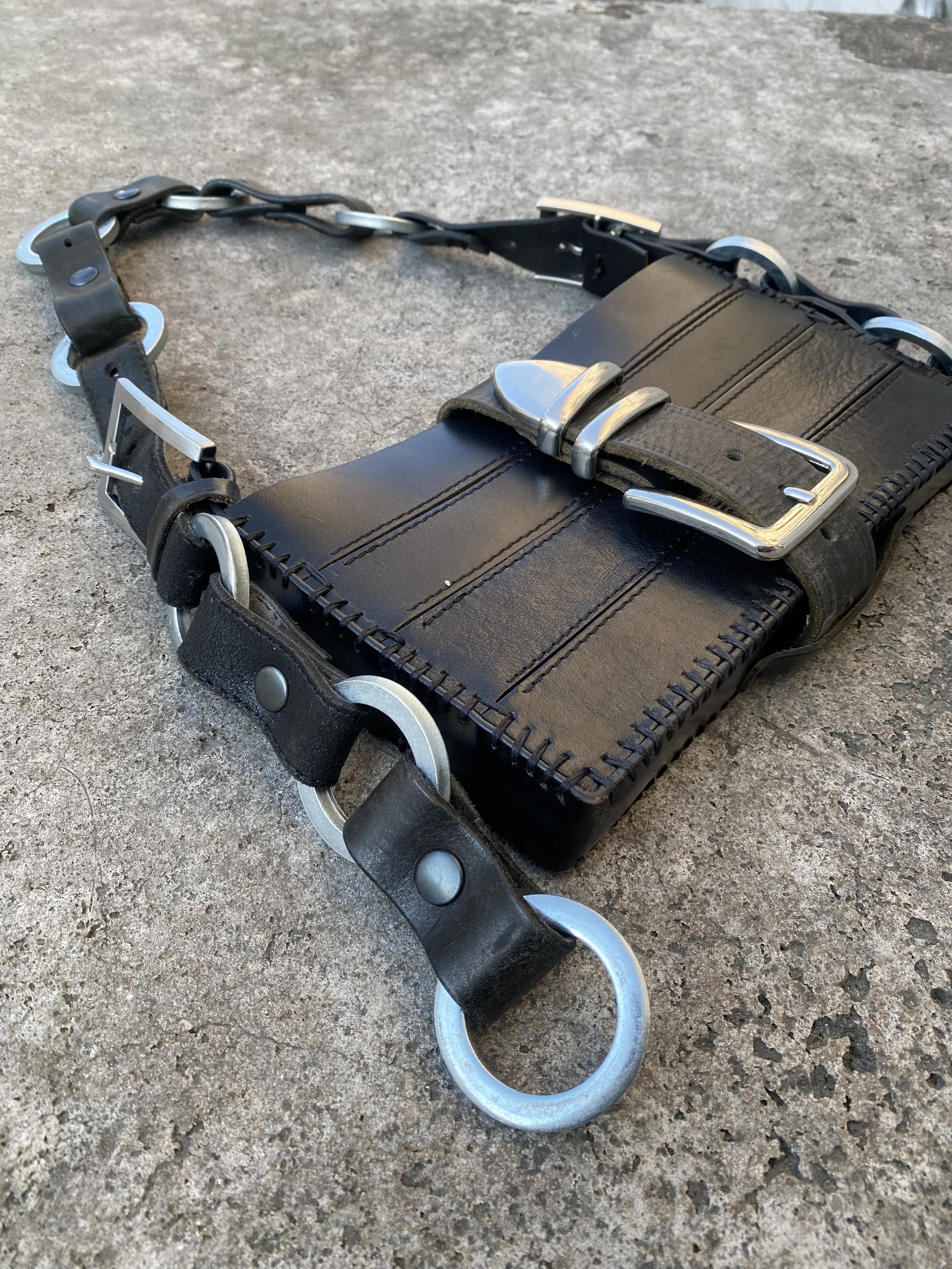 RINGFALL - Heavy Duty Leather Handbag with Industrial Metal Ring Handle