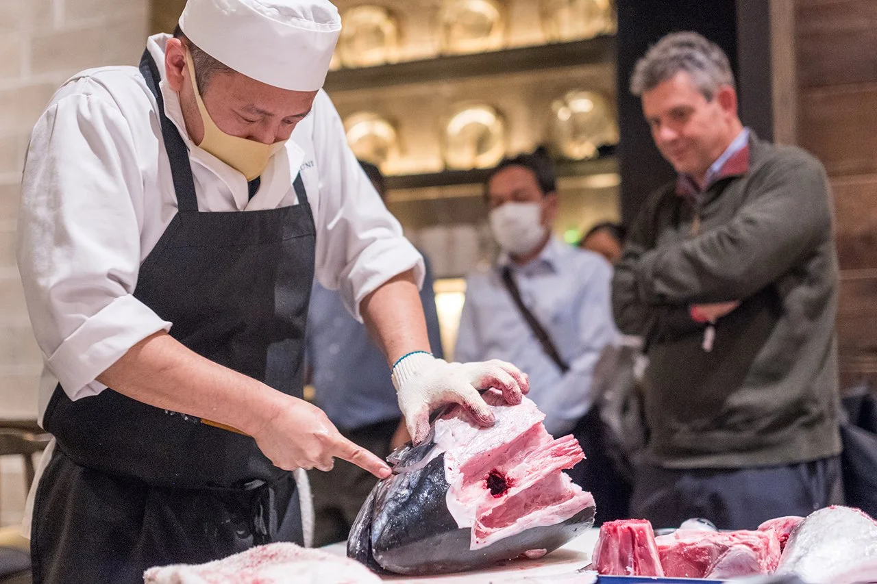 wokuni-tuna-cutting-show-9.jpg