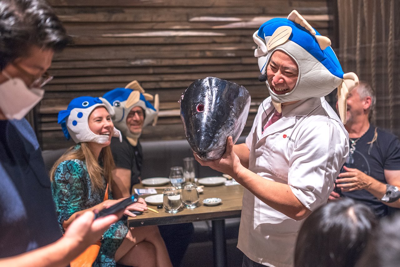 wokuni-tuna-cutting-show-15.jpg