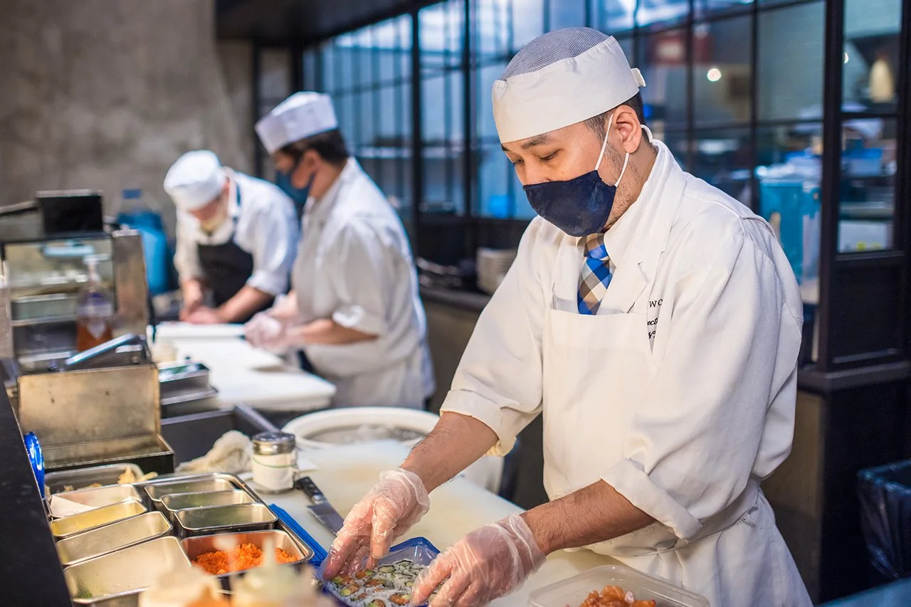 wokuni-tuna-cutting-show-2.jpg