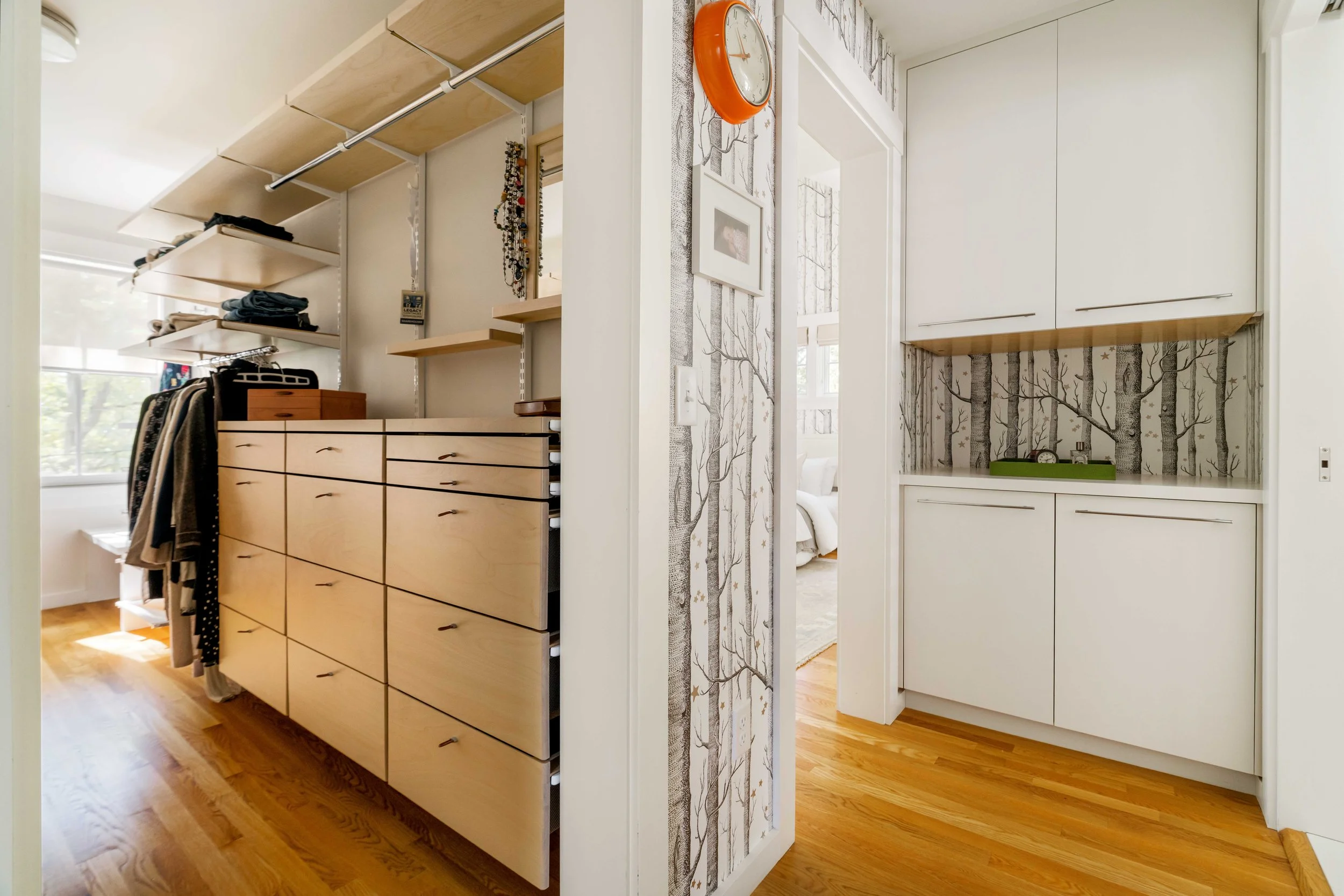 Primary Bed & Bath-0985283.jpg
