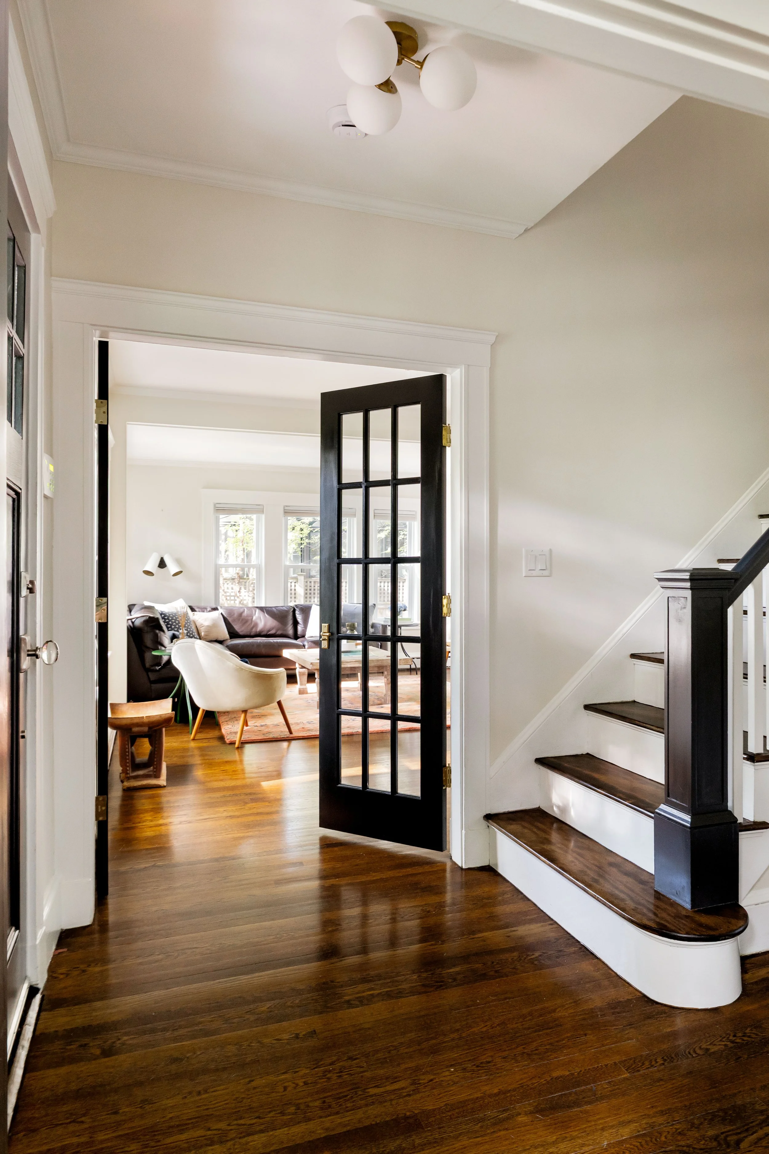 Foyer-098528.jpg