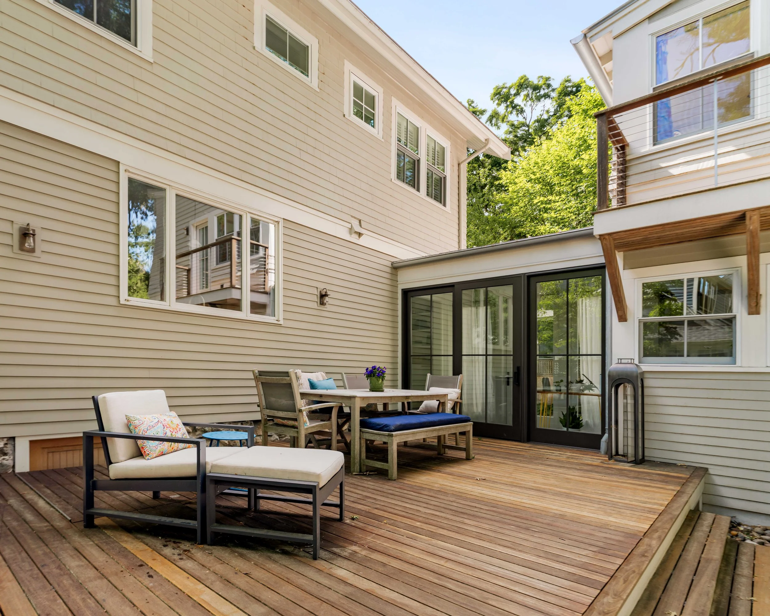 Exteriors-0985770.jpg