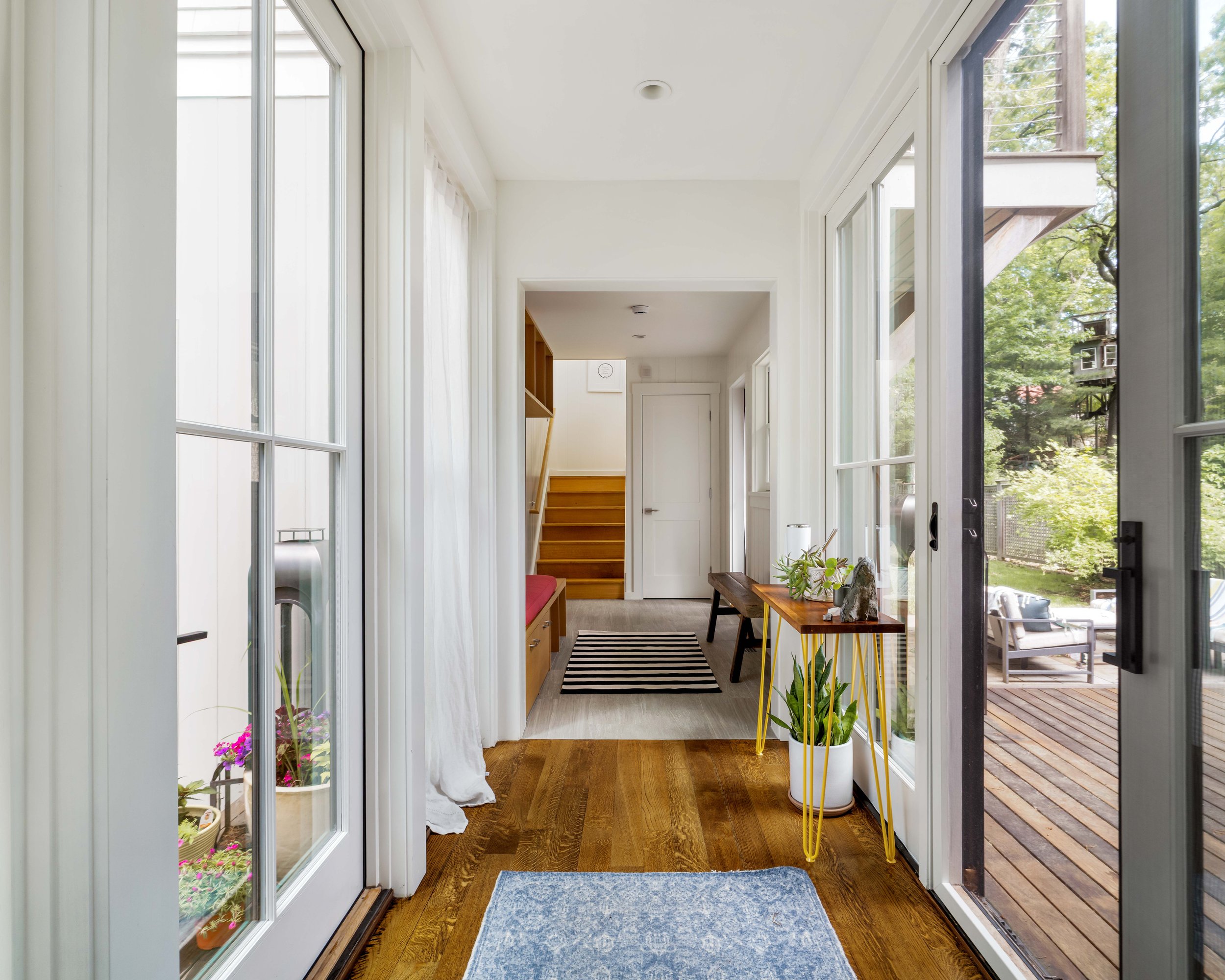 Breezeway-0985223.jpg