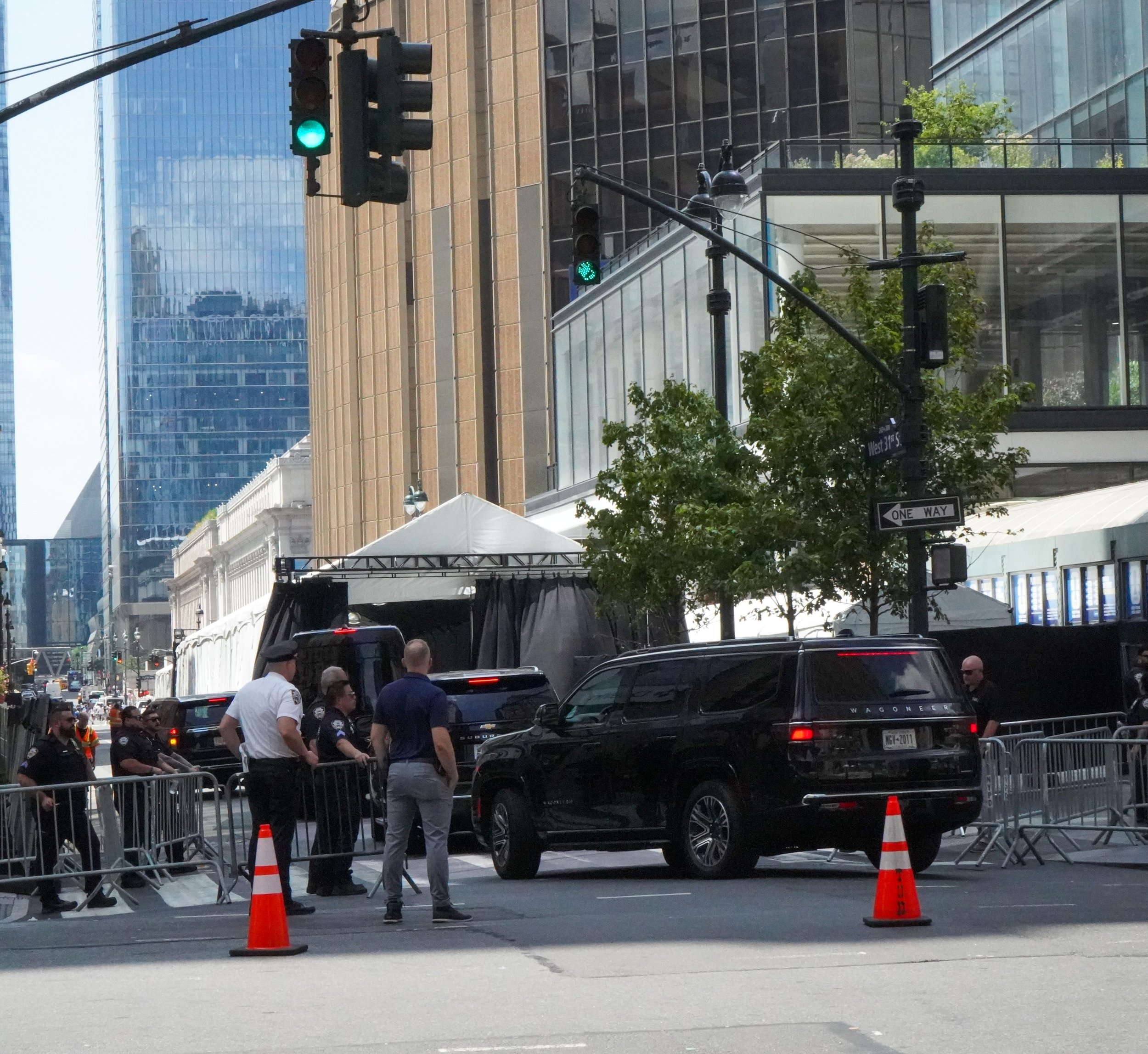 Madison_Square_Garden_Wedding_26184833483432.jpg