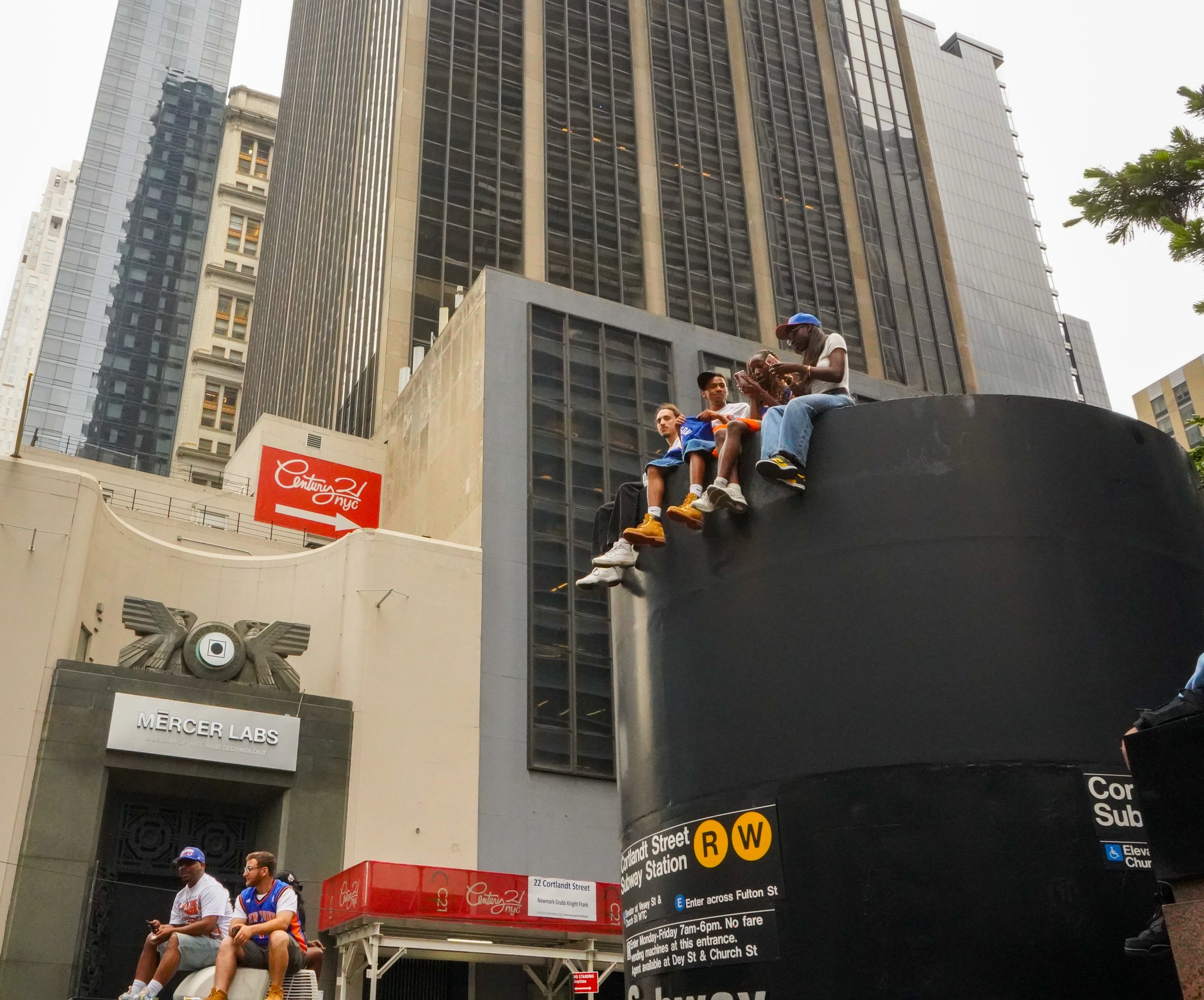 New York Knicks Subway.jpg