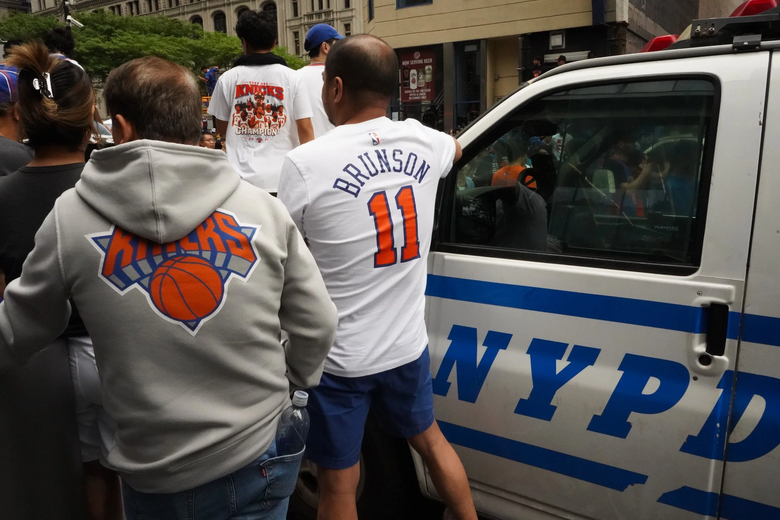 NYPD Knicks.jpg